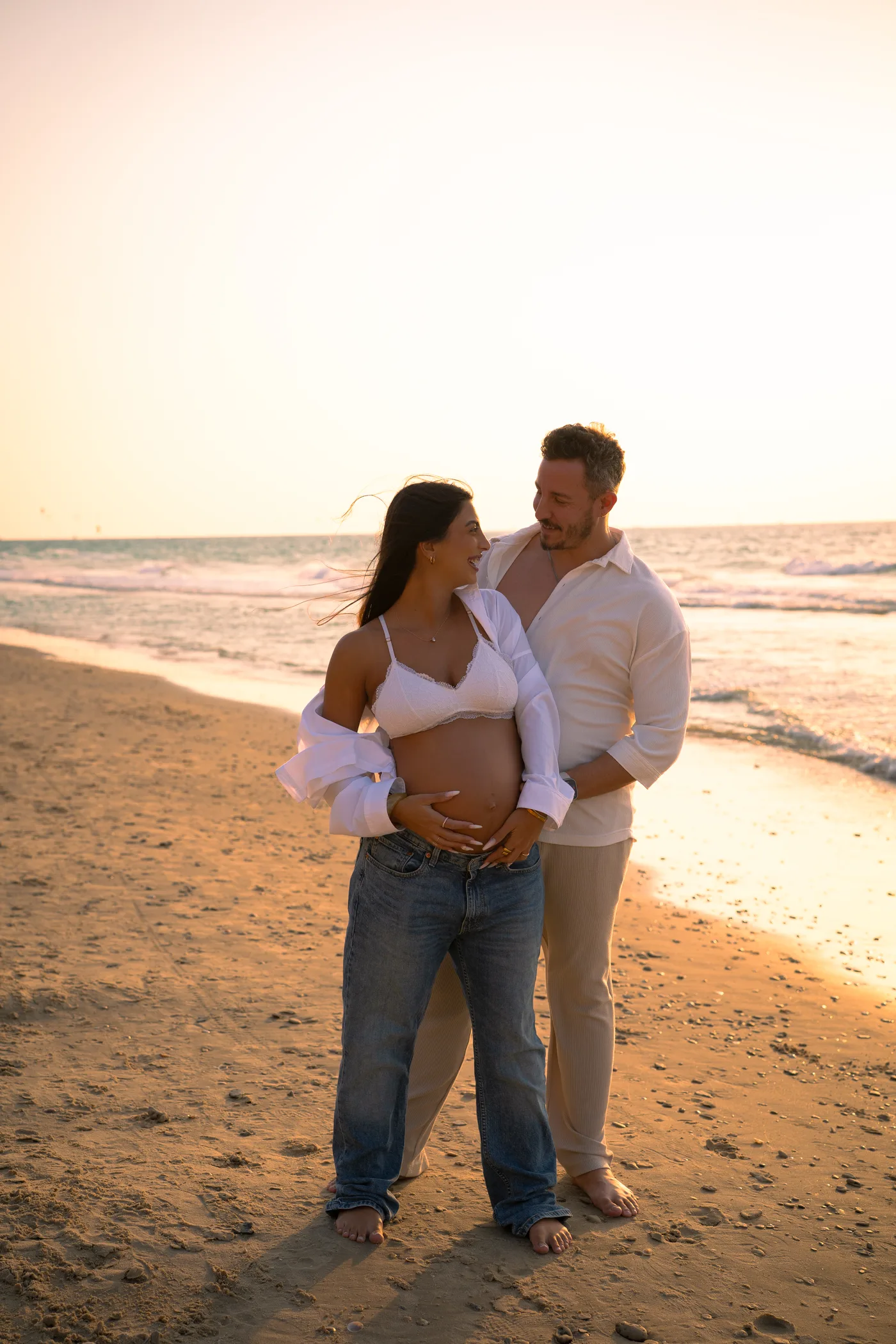 Liel and Aviv during their pregnancy sitting